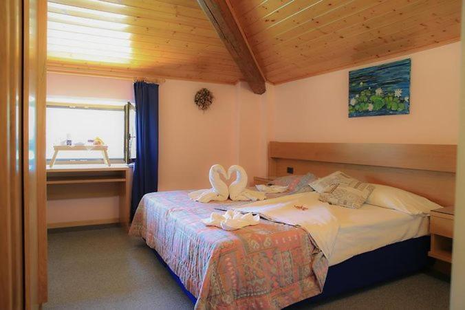 Albergo Aurora Canzolino ภายนอก รูปภาพ